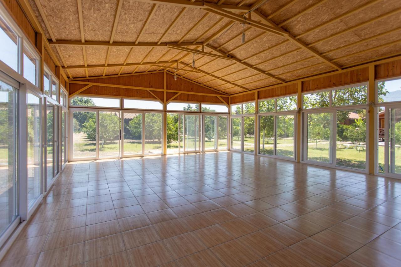 Ugur Pansiyon Bungalows Çıralı Exteriör bild