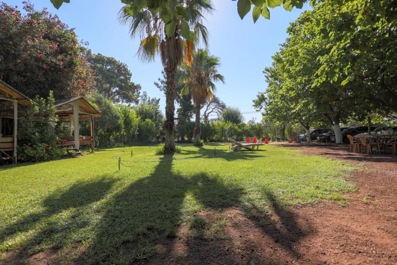 Ugur Pansiyon Bungalows Çıralı Exteriör bild