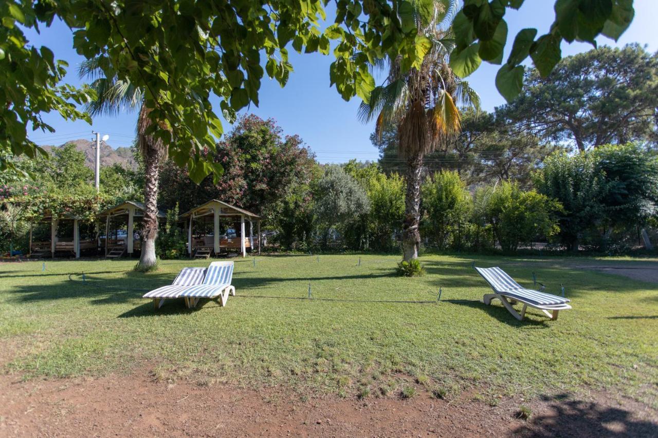 Ugur Pansiyon Bungalows Çıralı Exteriör bild