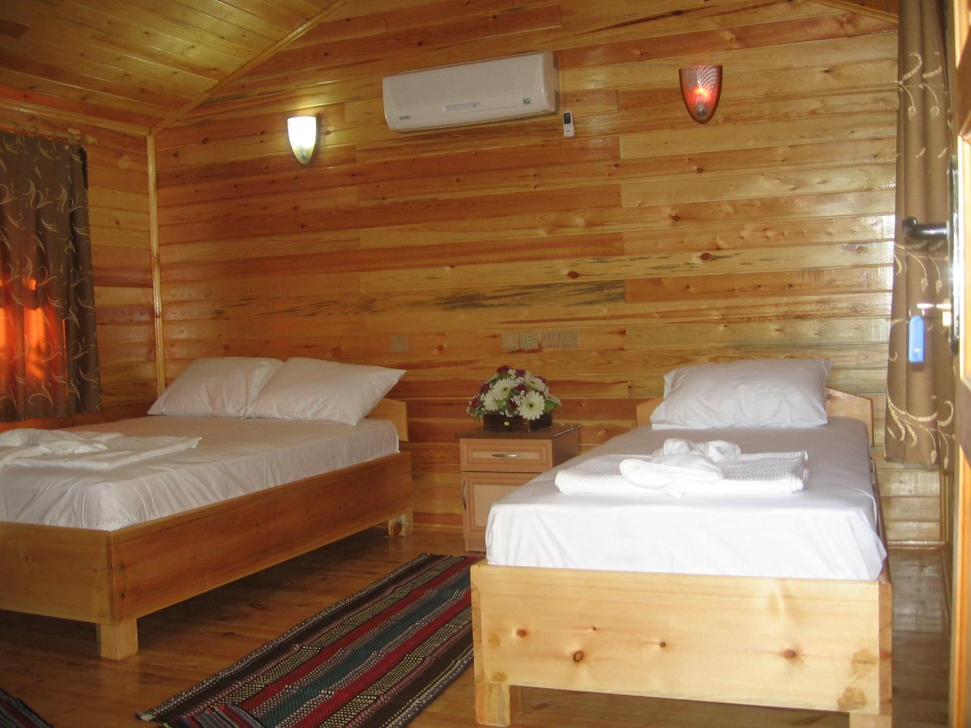 Ugur Pansiyon Bungalows Çıralı Exteriör bild