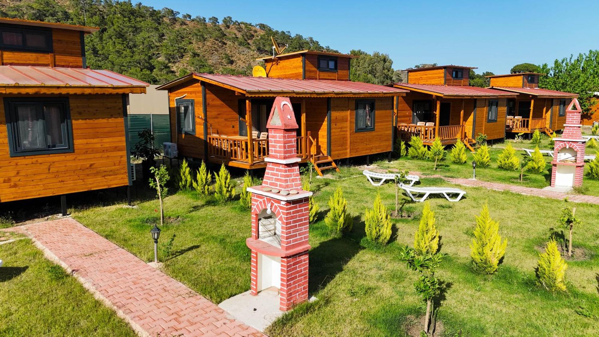 Ugur Pansiyon Bungalows Çıralı Exteriör bild