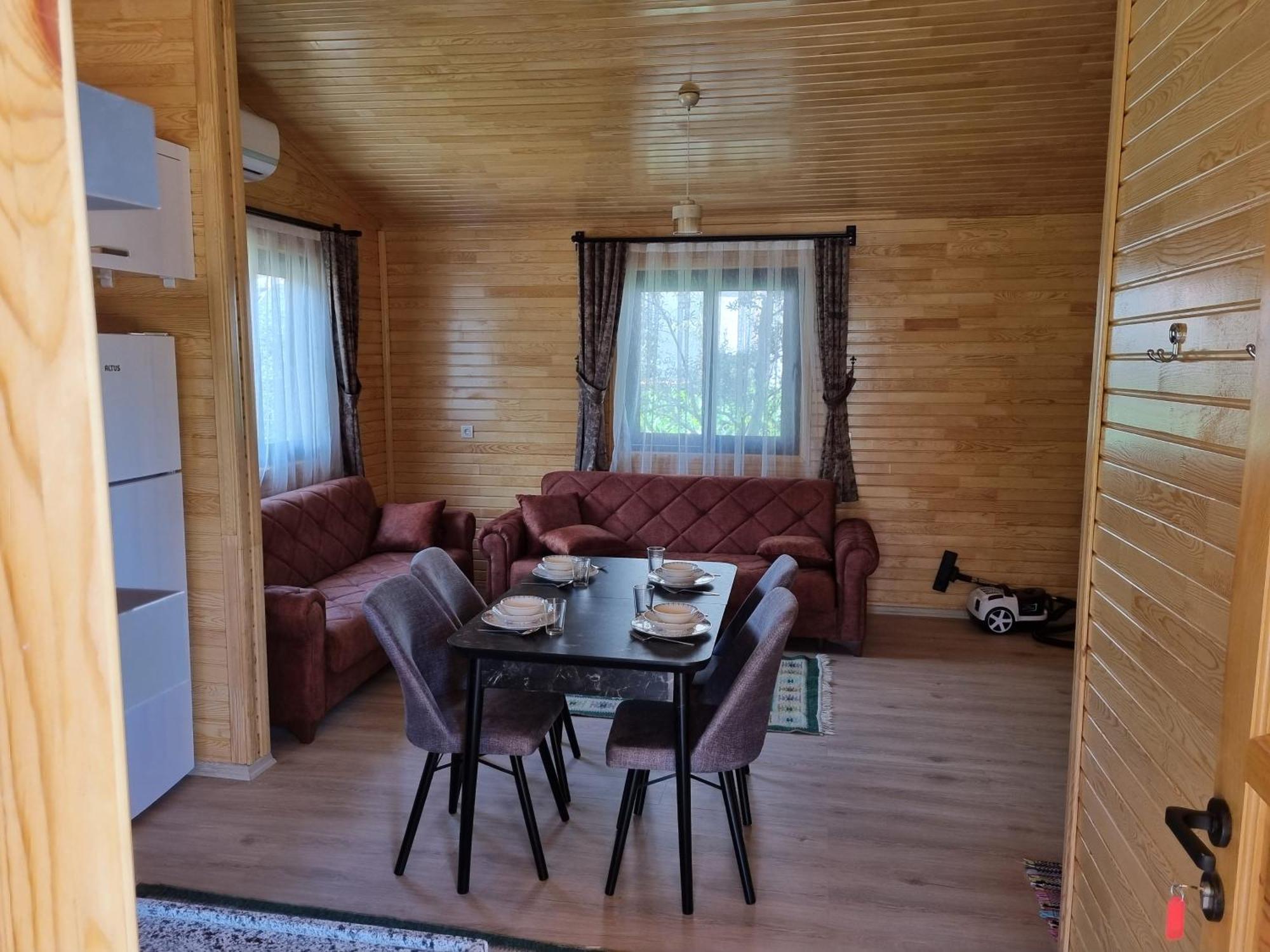 Ugur Pansiyon Bungalows Çıralı Exteriör bild