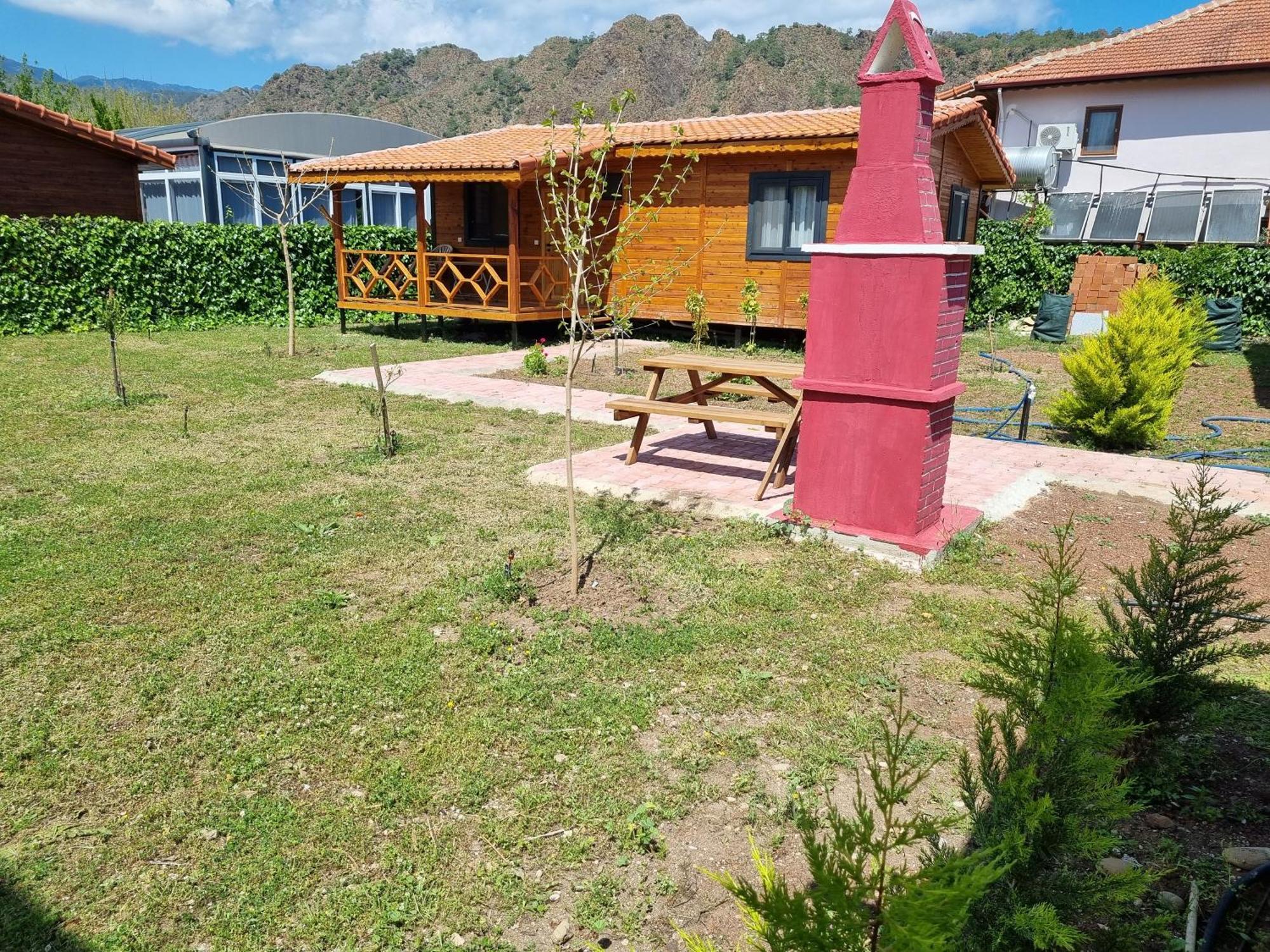 Ugur Pansiyon Bungalows Çıralı Exteriör bild